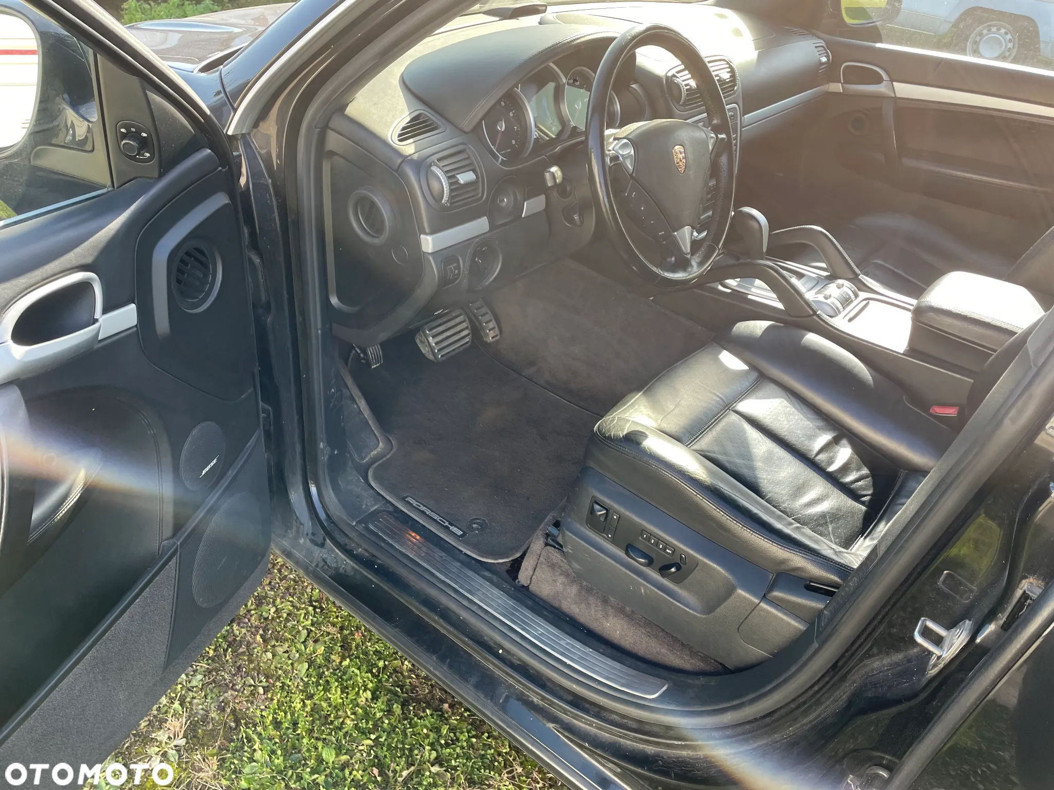 Porsche Cayenne Turbo - 4