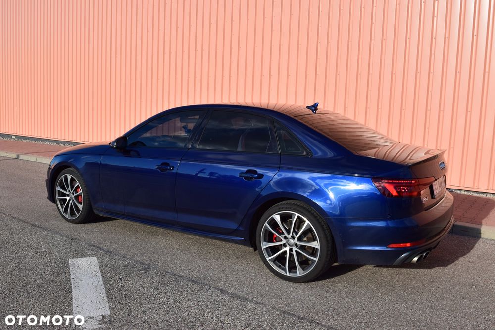 Audi S4 2019 photo 2