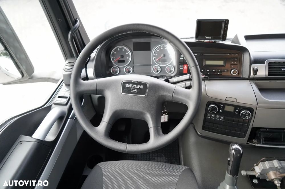 MAN TGS 32.400 / 8x4 / BETONIERĂ SCHWING STETTER / BETONIERĂ 9M3 / CAMERĂ VEDERE SPATE - 29