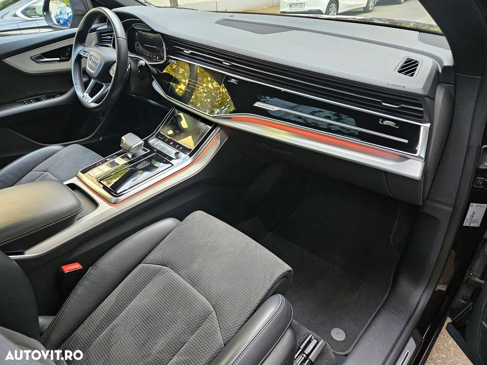 Audi Q8 - 6
