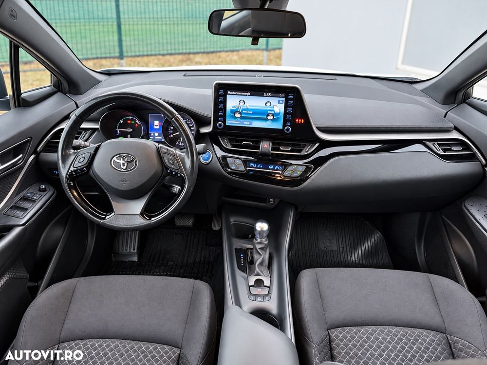 Toyota C-HR 1.8 HSD 122 CP 4x2 CVT Style - 6