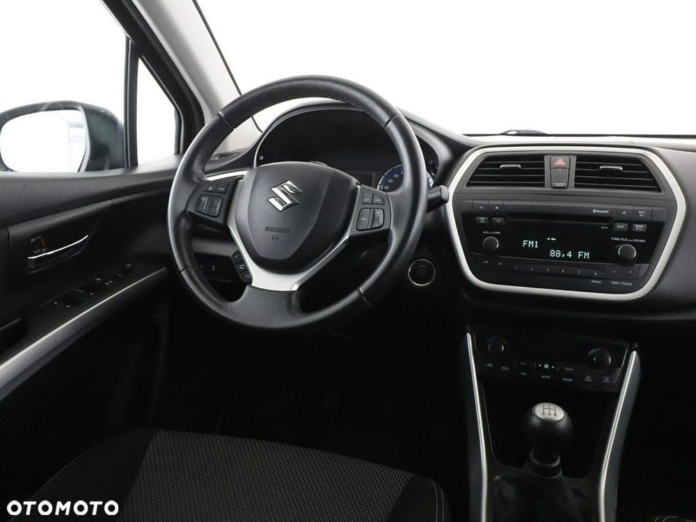 Suzuki SX4 1.6 VVT 4x2 Comfort - 17