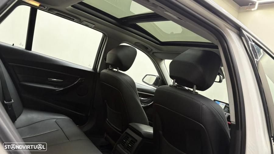 BMW 320 d xDrive Line Sport - 20