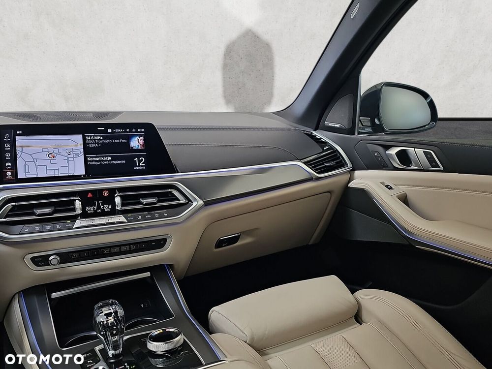 BMW X5 M M50d - 32