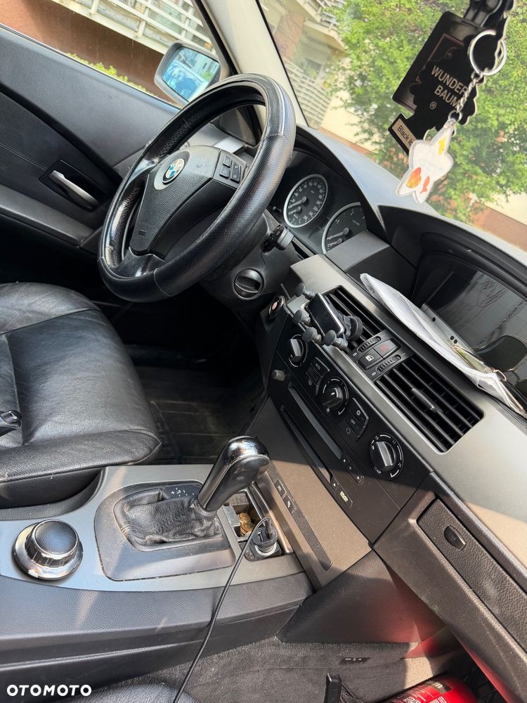 BMW Seria 5 520d - 7