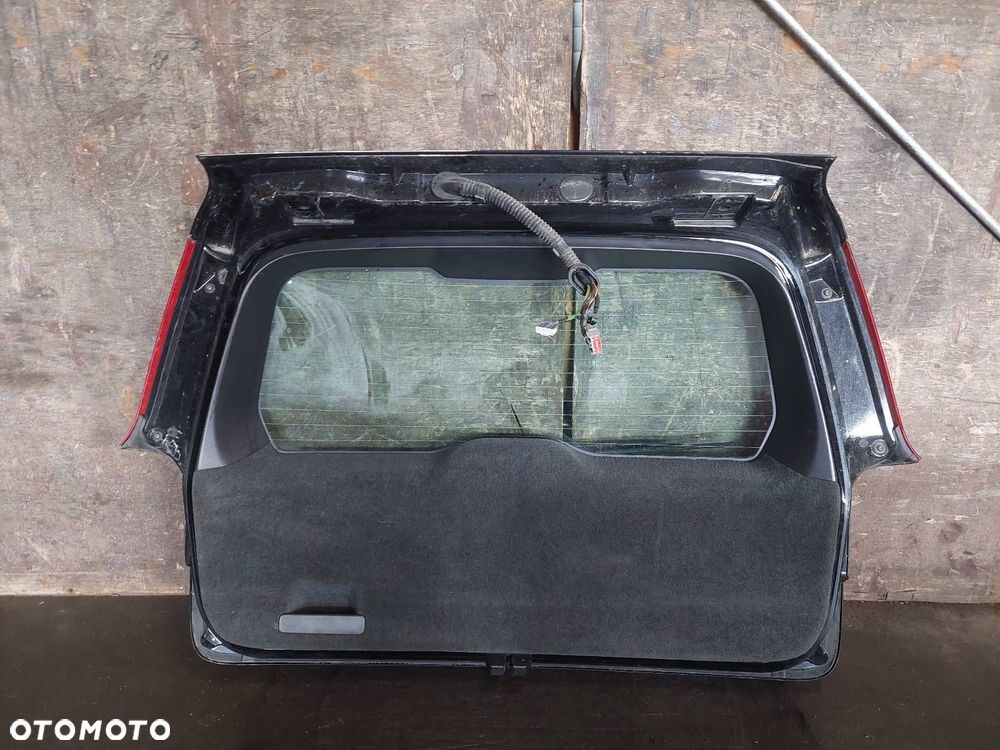 KOMPLETNY TYŁ VOLVO V70 III LIFT 019-26 KLAPA ELEKTRYCZNA ZDERZAK TYŁ LAMPY - 3