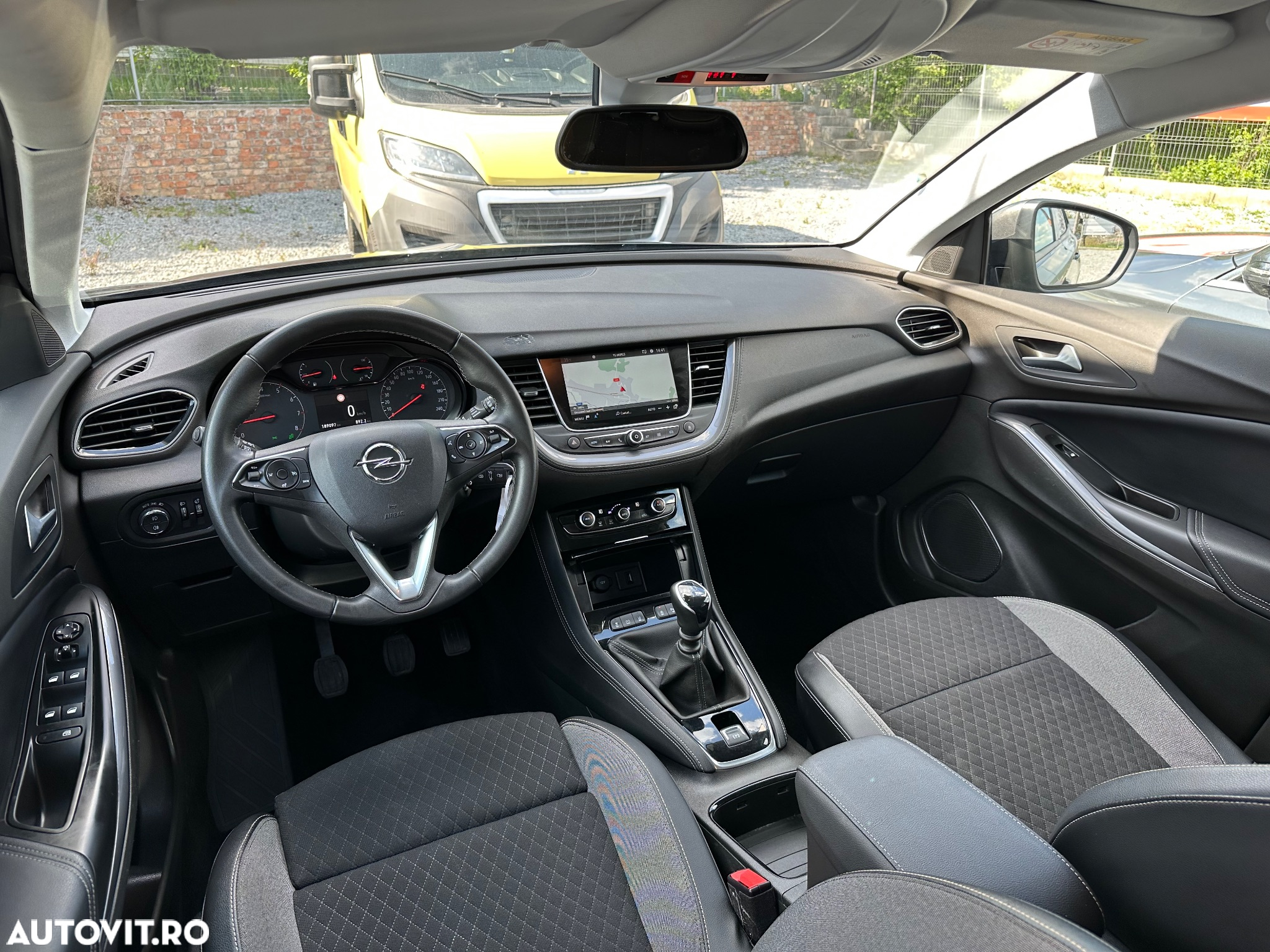 Opel Grandland X 1.5 D Start/Stop Business Elegance - 7
