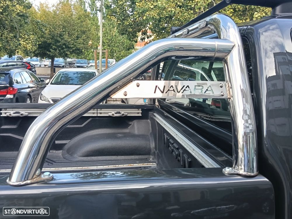 Nissan Pick Up 2.5 TD CD Navara ABS+FN+CD - 24