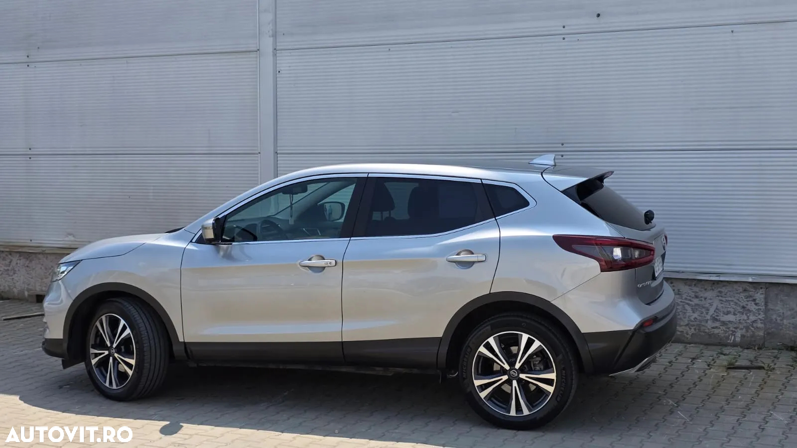 Nissan Qashqai - 10