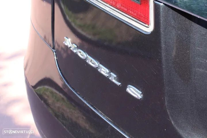 Tesla Model S 100D - 19