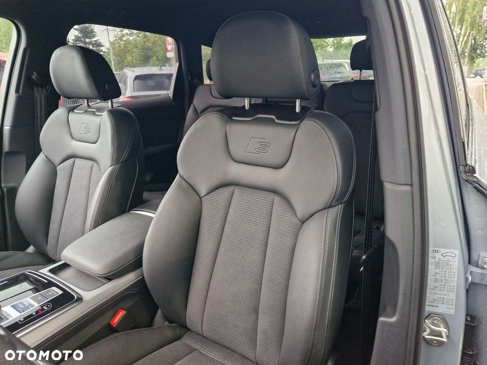 Audi Q7 - 16