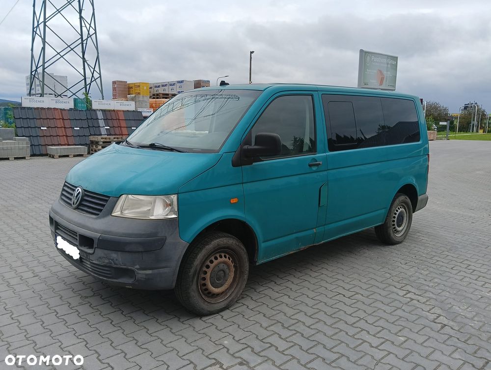 Volkswagen Transporter Shuttle Kurz - 1