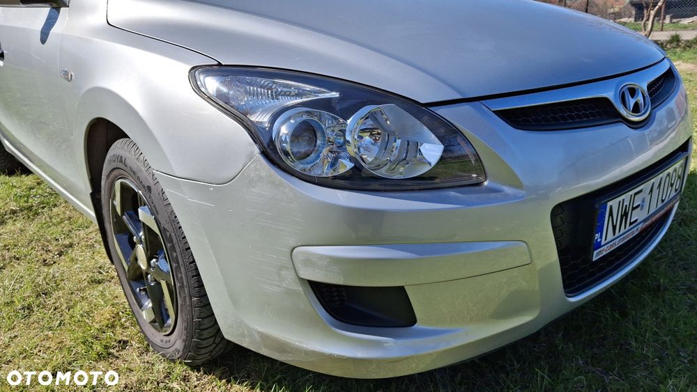 Hyundai i30 i30cw 1.4 Comfort - 12