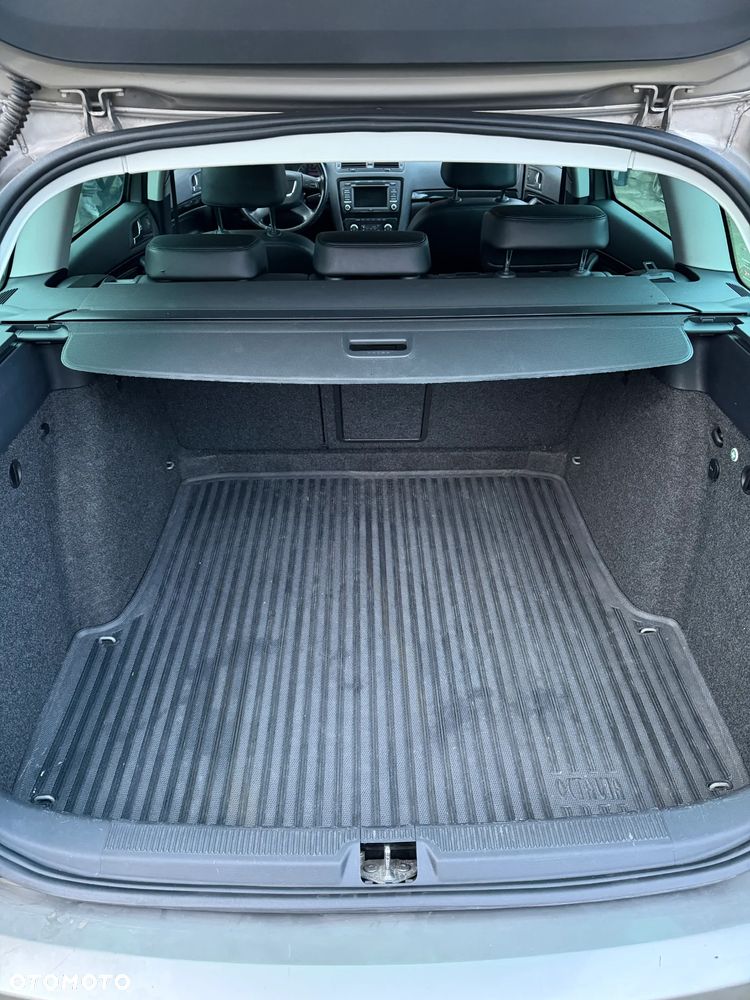 Skoda Octavia 1.8 TSI L&K DSG - 17