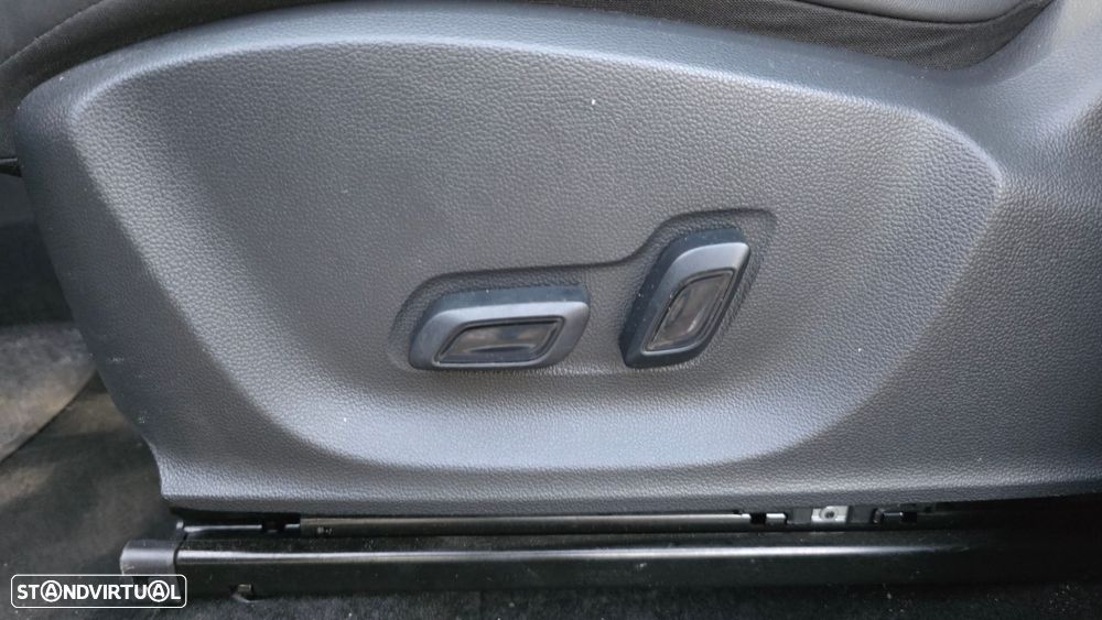 MG ZS - 49