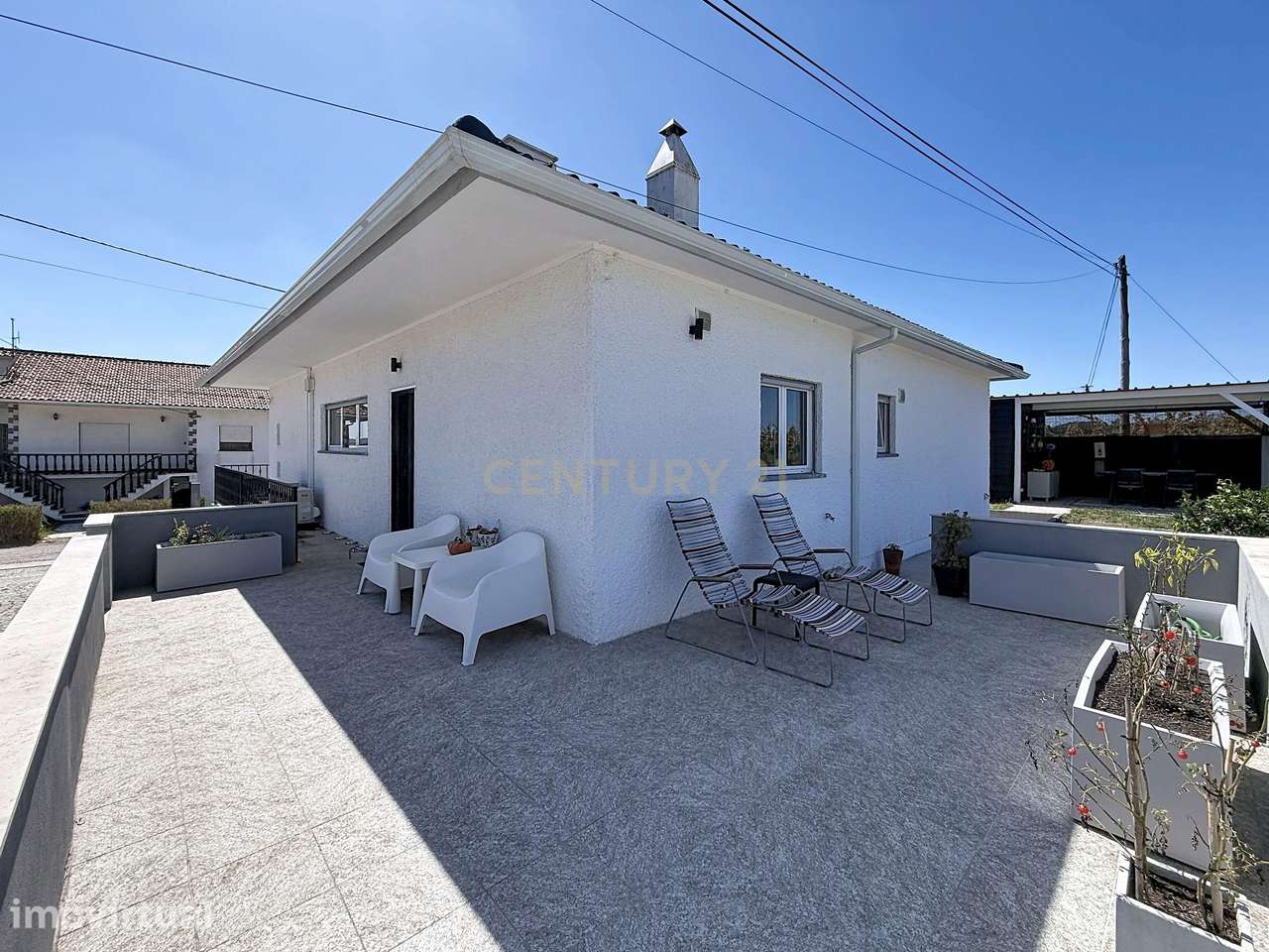Moradia isolada com amplo terreno de 1.350 m², junto a Alcobaça - Grande imagem: 4/60