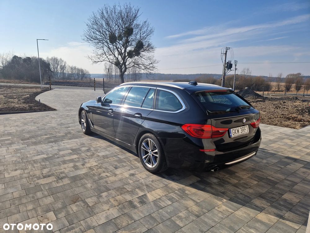 BMW Seria 5 530d xDrive Touring Luxury Line - 15