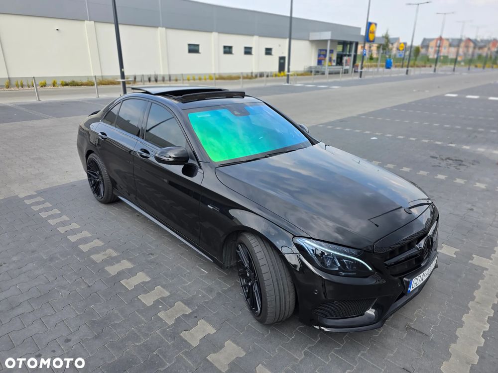 Mercedes-Benz Klasa C AMG 43 4-Matic - 17