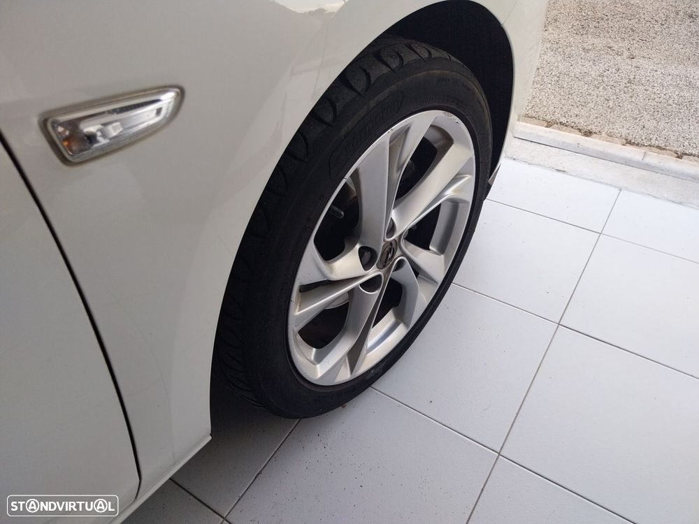 Opel Astra Sports Tourer 1.6 CDTI Dynamic S/S - 15