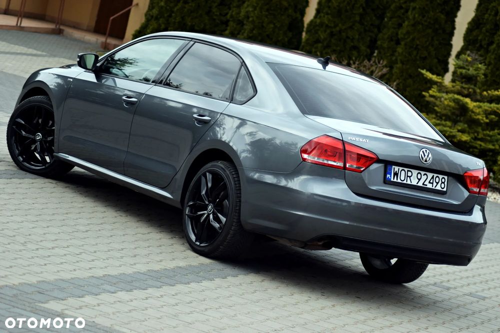 Volkswagen Passat - 10