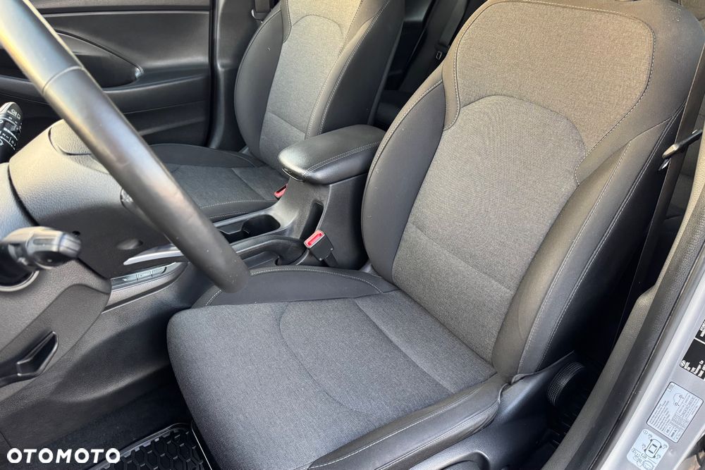 Hyundai i30 1.5 DPI Smart - 26