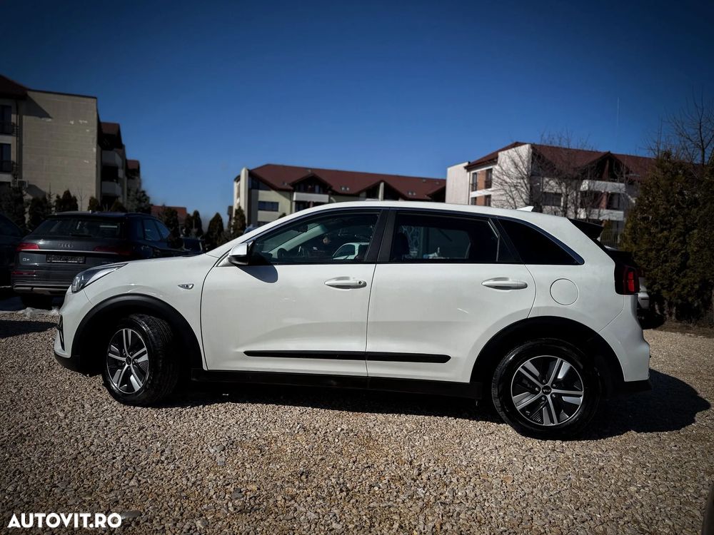 Kia Niro 1.6 GDI HEV 2WD OPF Aut. Edition 7 - 5
