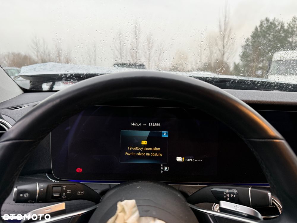 Mercedes-Benz Klasa E - 21