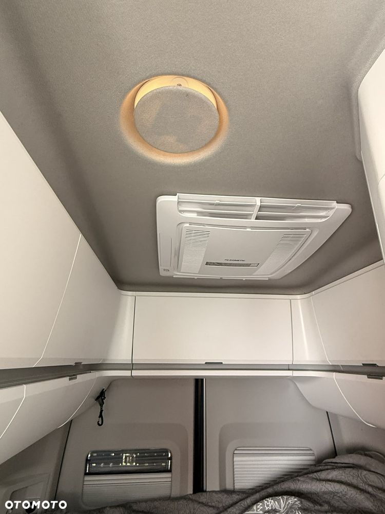 Volkswagen California - 19
