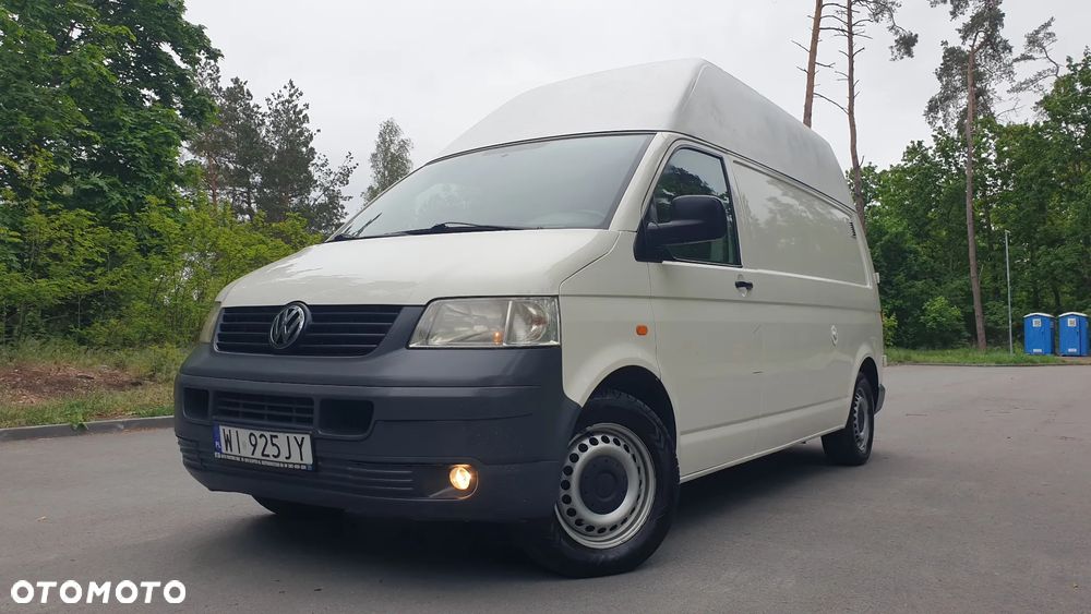 Volkswagen Transporter Caravelle Kurz (5.Si.) - 1