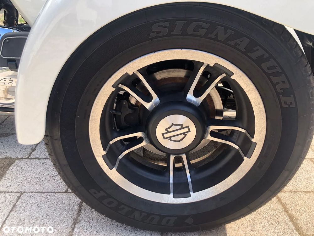 Harley-Davidson Trike Freewheeler - 5