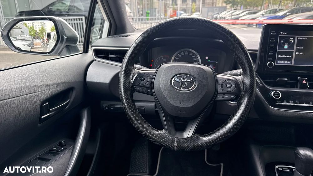 Toyota Corolla 1.8 HSD Eco - 18