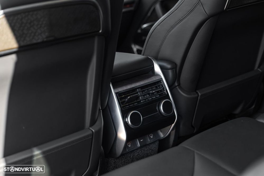 Land Rover Range Rover 4.4 P530 LWB 7L Autobiography - 26