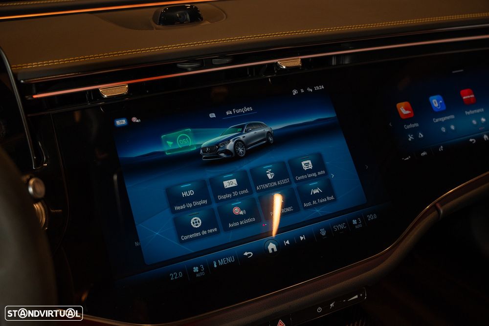 Mercedes-Benz E 53 AMG Hybrid 4Matic+ - 33