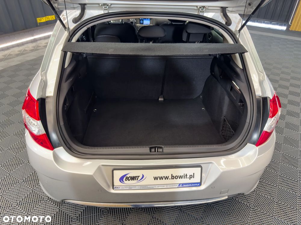 Citroën C4 HDi 115 Exclusive - 22