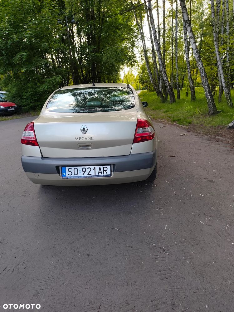 Renault Megane 1.5 dCi Confort Dynamique - 5