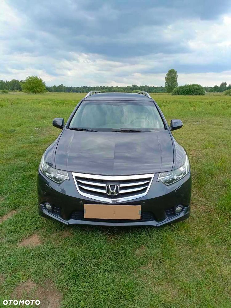 Honda Accord - 1