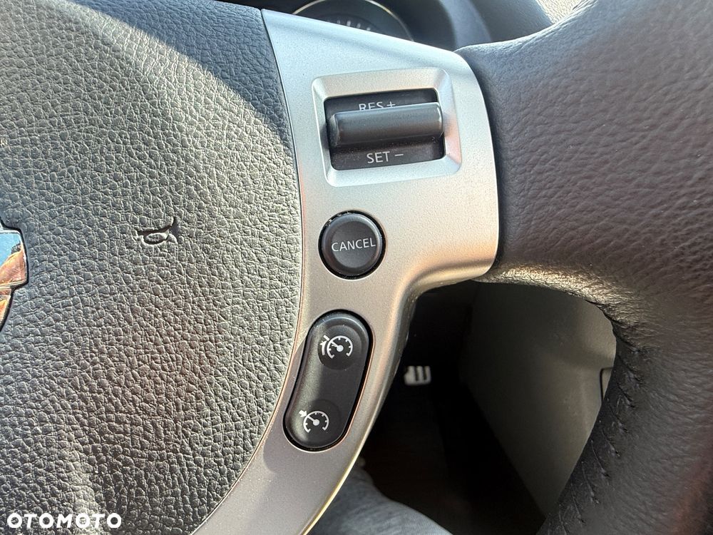 Nissan Qashqai 2.0 Tekna - 32