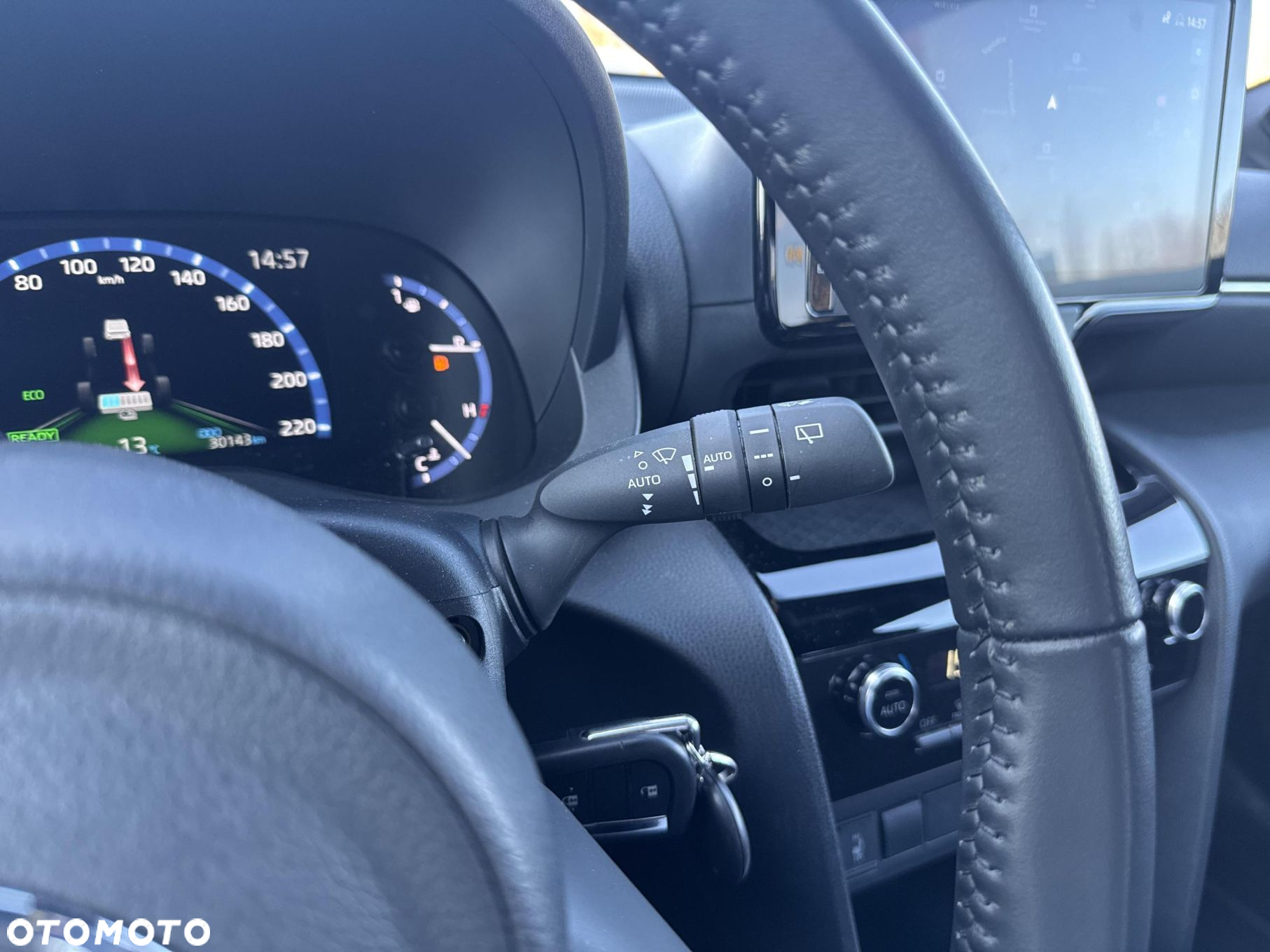 Toyota Yaris Cross - 18