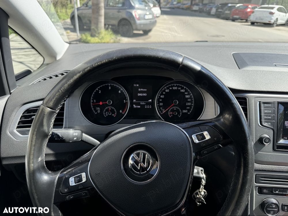 Volkswagen Golf 1.6 TDI DPF BMT Comfortline - 6