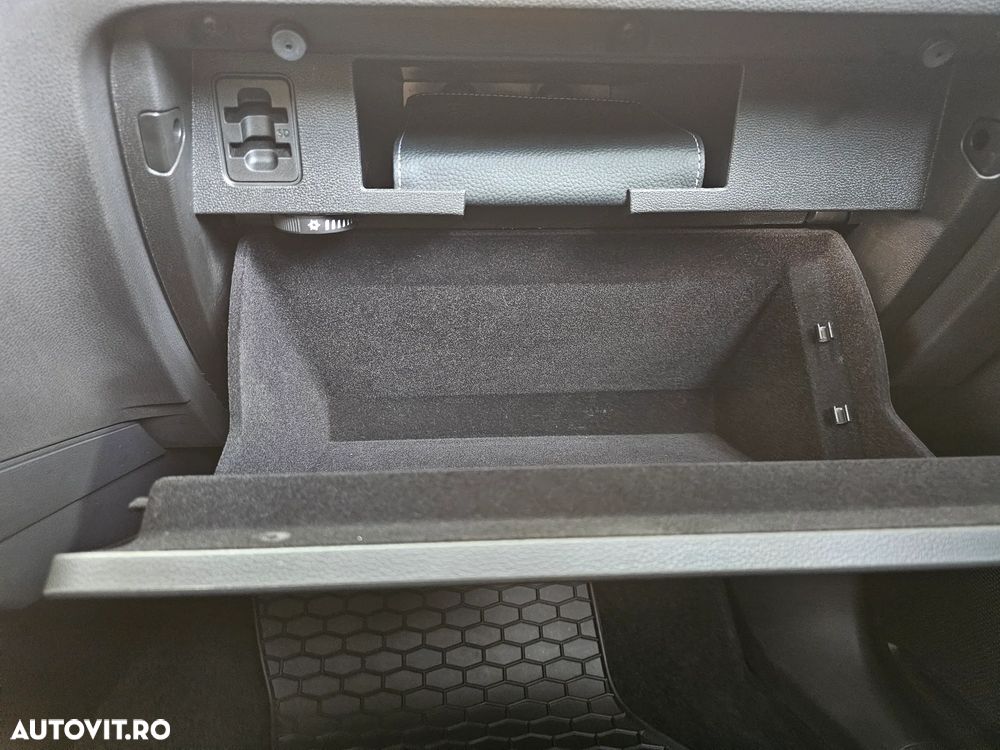 Volkswagen Passat 1.5 TSI ACT OPF DSG Comfortline - 20