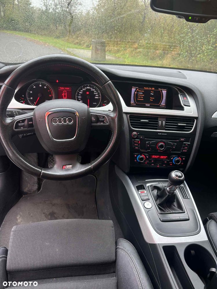 Audi A4 Avant 1.8 TFSI Quattro - 8