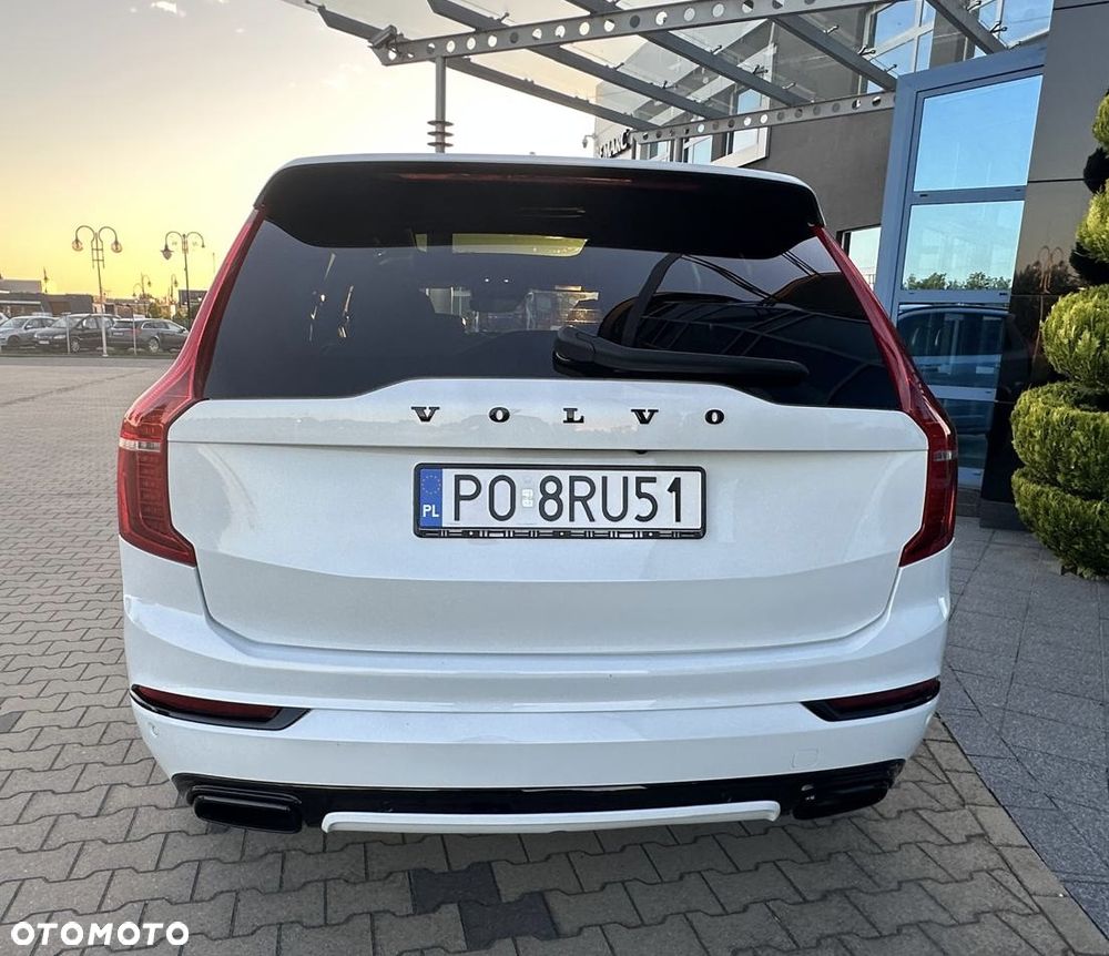 Volvo XC 90 D5 AWD R-Design 7os - 4