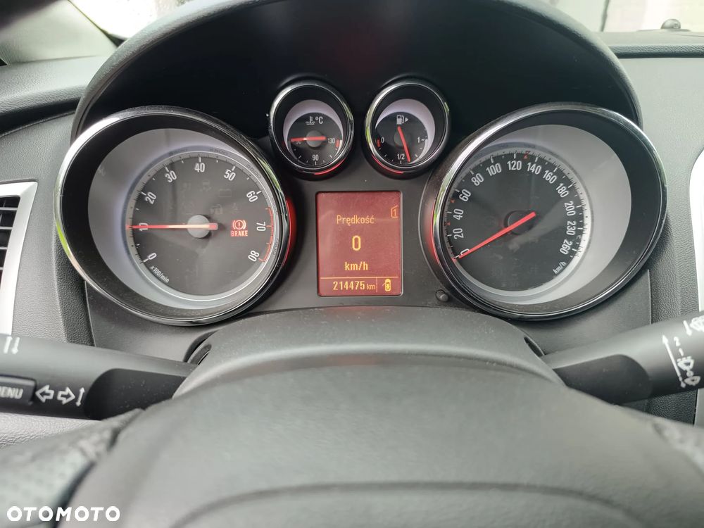 Opel Astra IV 1.6 T Cosmo - 6