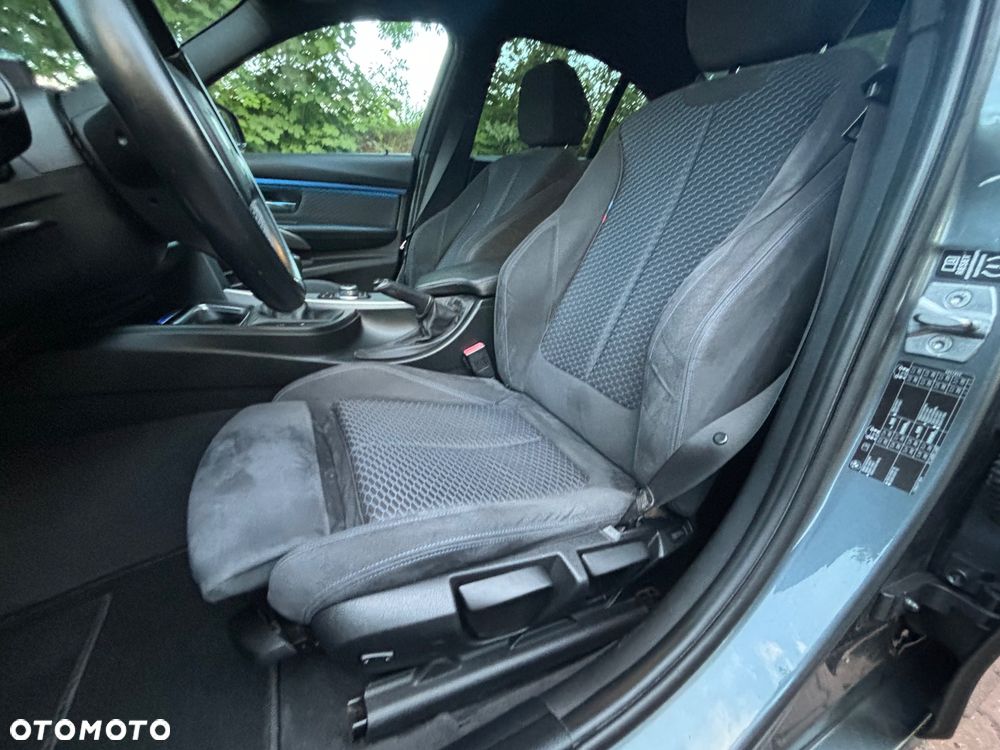 BMW Seria 3 320d M Sport EU6 - 14