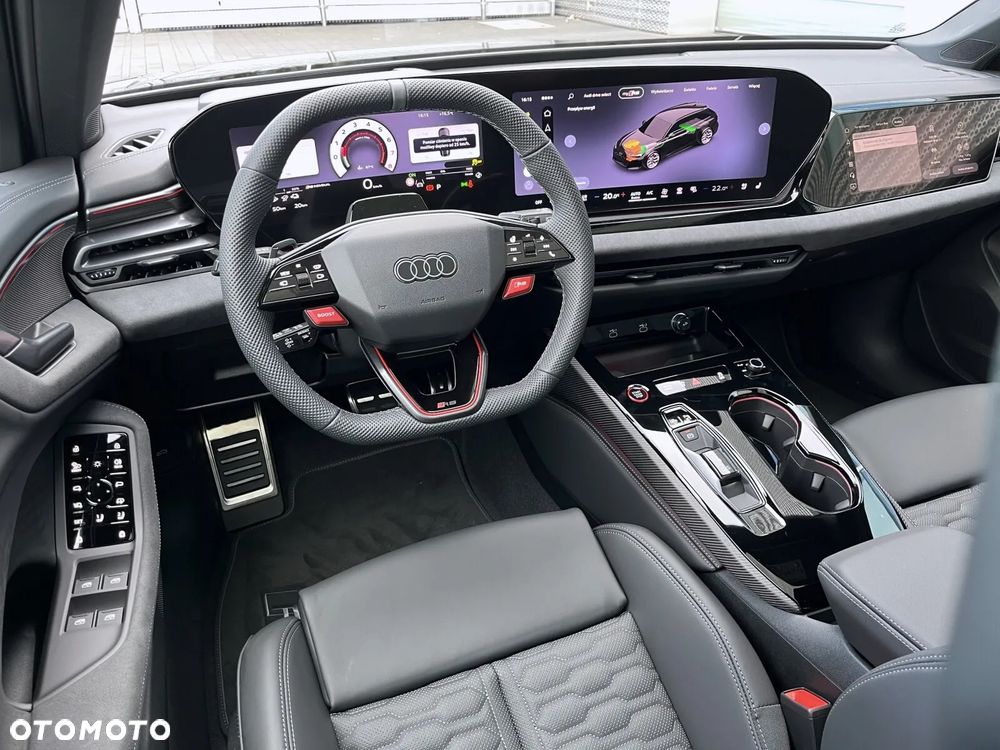 Audi RS5 Avant - 18