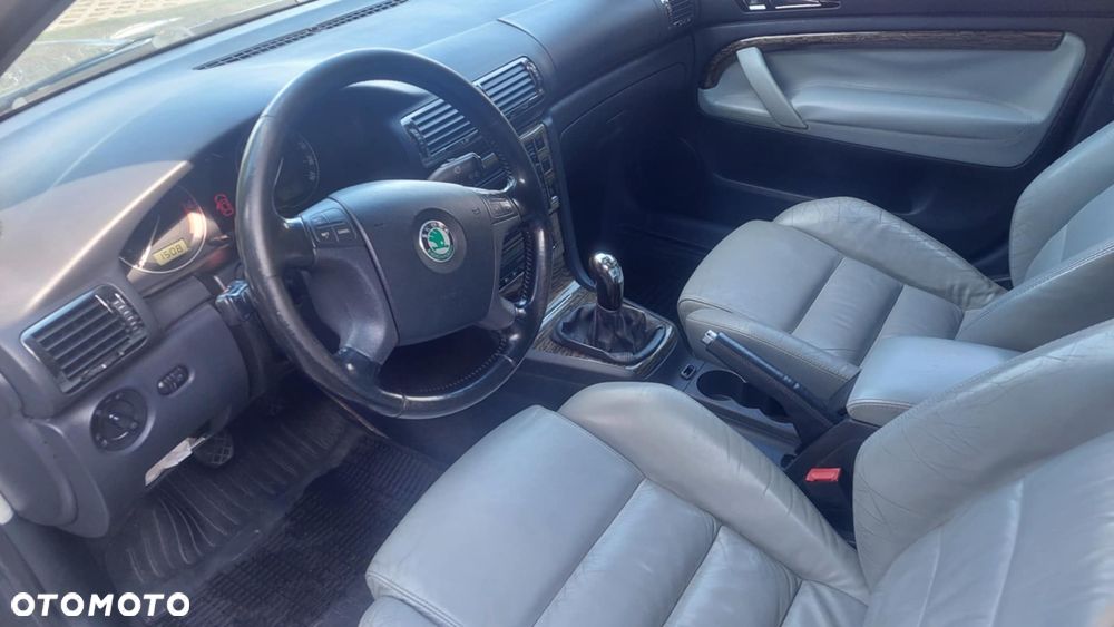 Skoda Superb 2.0 TDI DPF L&K - 5