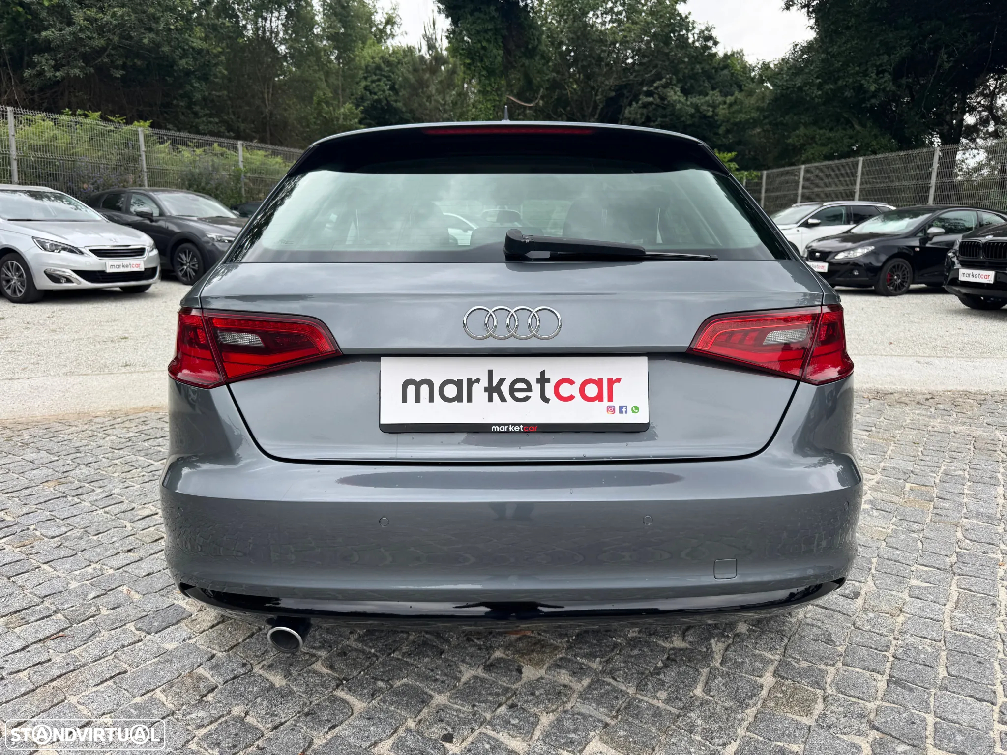 Audi A3 Sportback 1.6 TDI Sport S-Tronic - 11