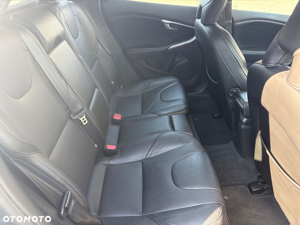 Volvo V40 D2 Geartronic Inscription - 20