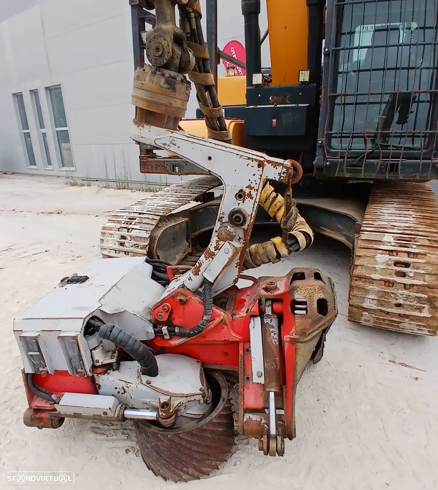 Hyundai HX220L e Cabeça Logmax 6000 Escavadora Florestal - 8
