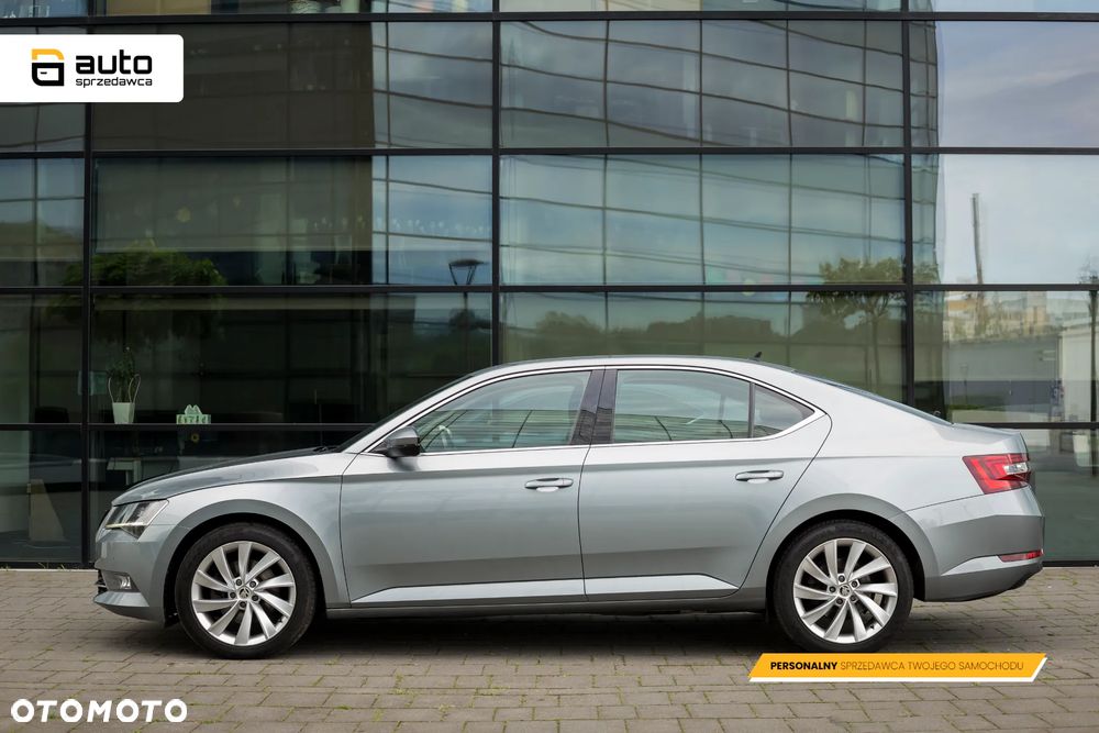 Skoda Superb 2.0 TDI Style DSG - 11